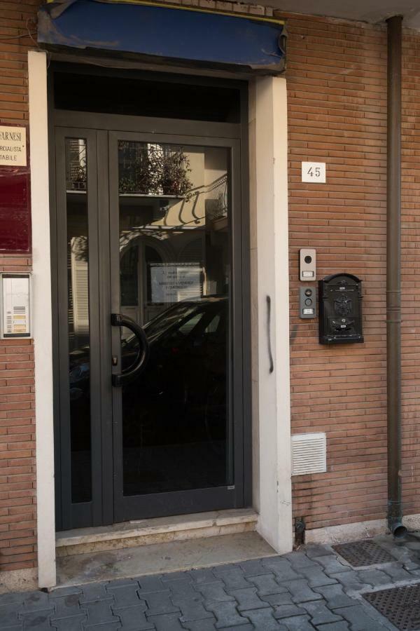 Happy House Apartman Viareggio Kültér fotó